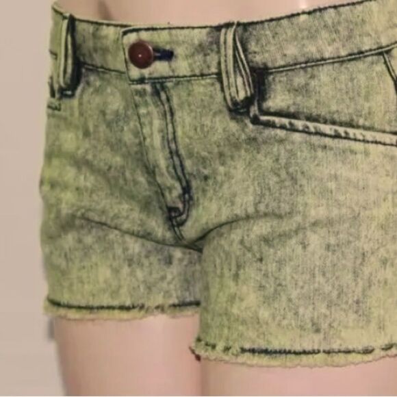 Sexy BCBG The Jackson juniors yellow acid washed denim short shorts NWT size 24 - Picture 9 of 13